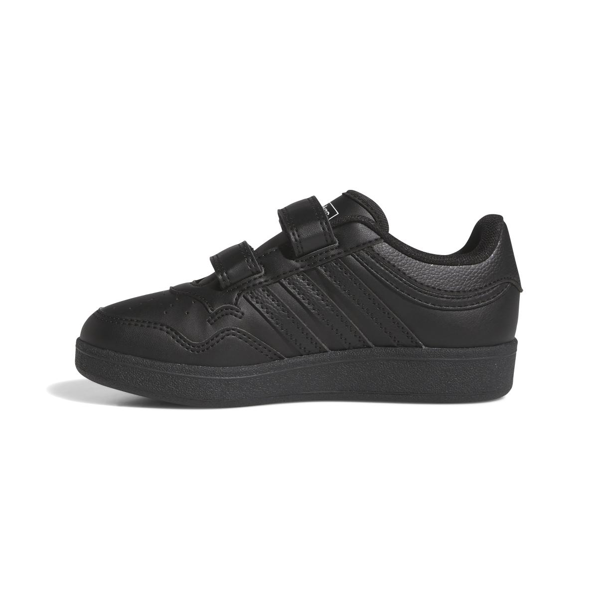product/a/d/adidas_jq5222_5_footwear_photography_side_medial_center_view_white-nw091625.jpg