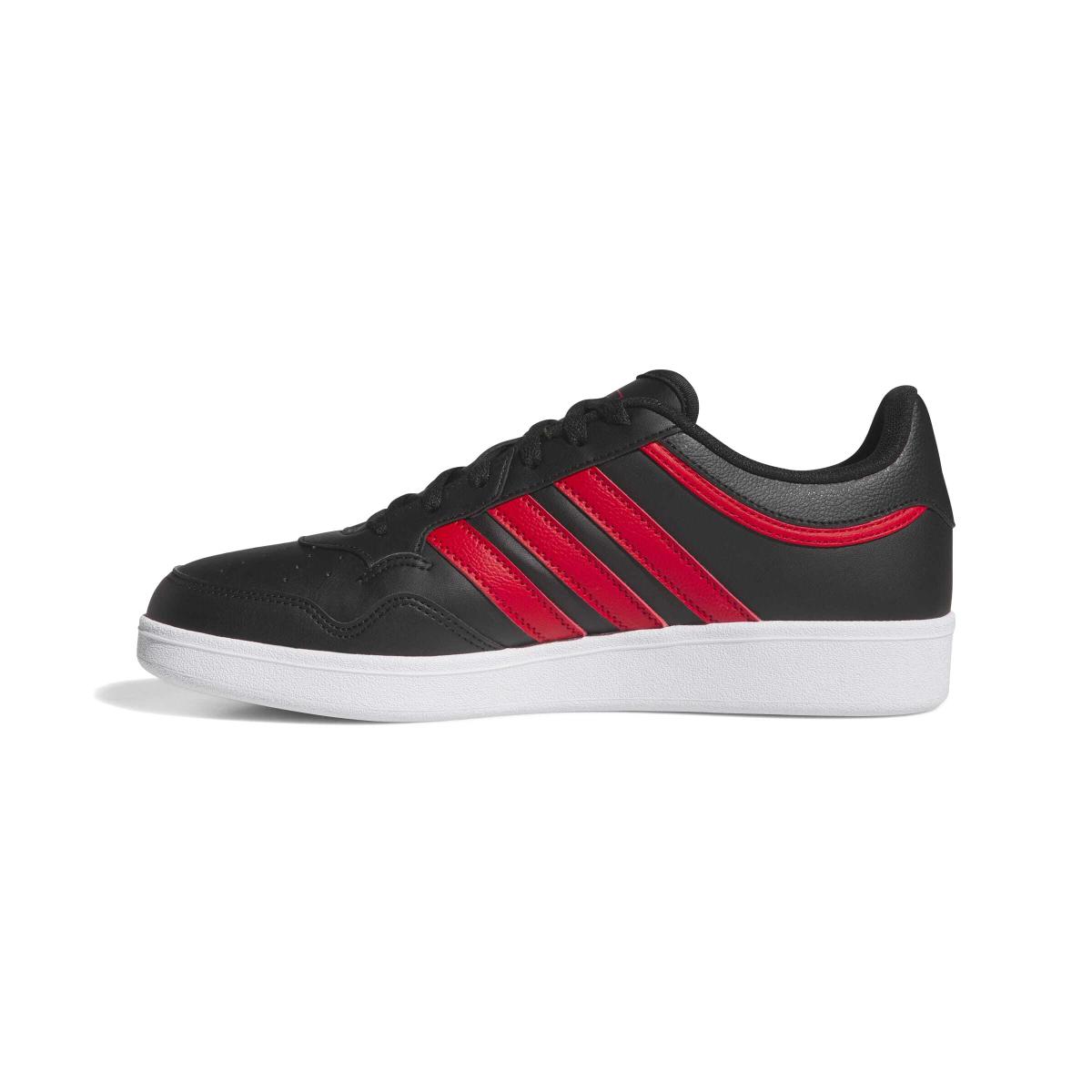 product/a/d/adidas_jq9991_5_footwear_photography_side_medial_center_view_white-nw091625.jpg