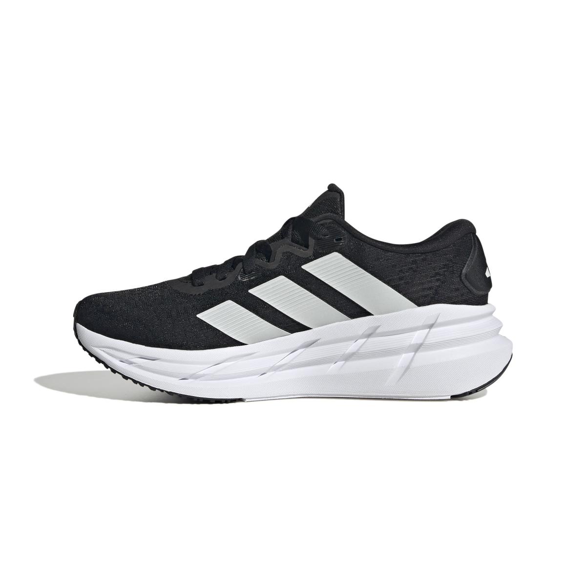 product/a/d/adidas_jr0295_5_footwear_photography_side_medial_center_view_white-nw091625.jpg