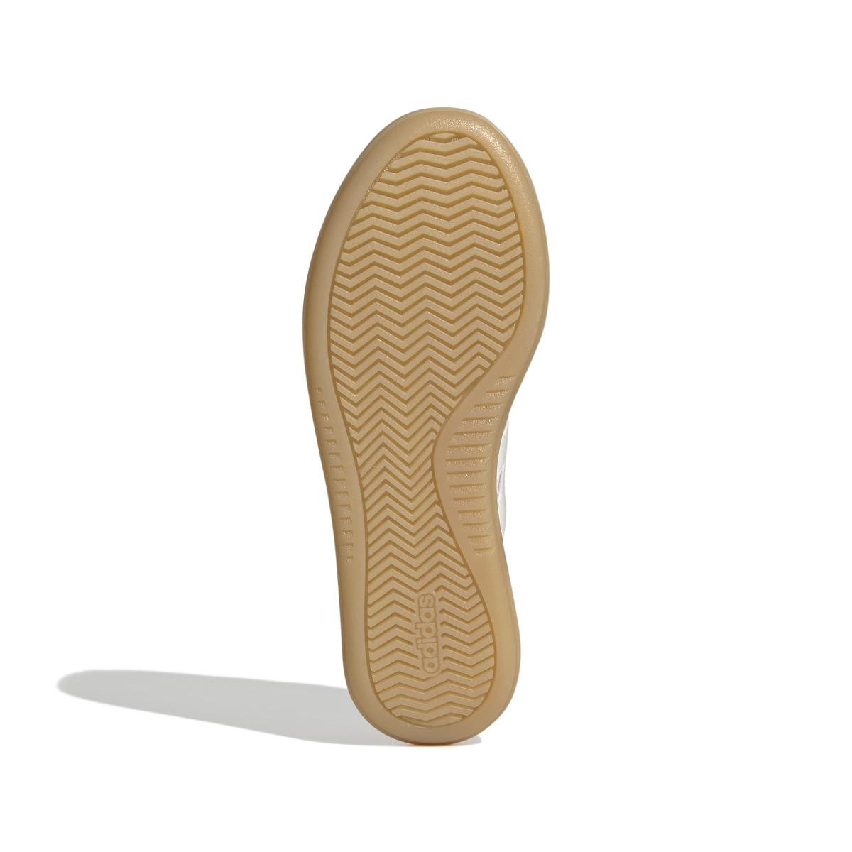 product/a/d/adidas_jr1216_4_footwear_photography_bottom_view_white-nw091625.jpg