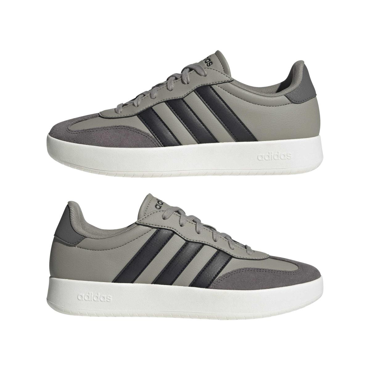 product/a/d/adidas_jr1324_10_footwear_photography_mirrored_pair_view_white-nw091625.jpg