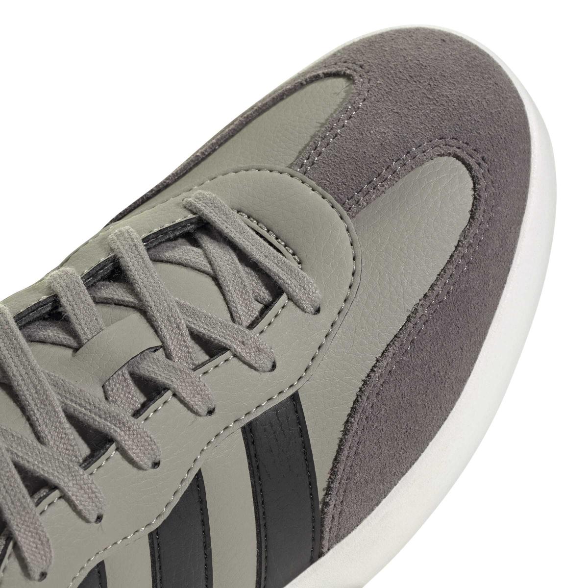 product/a/d/adidas_jr1324_8_footwear_photography_detail_view_1_white-nw091625.jpg