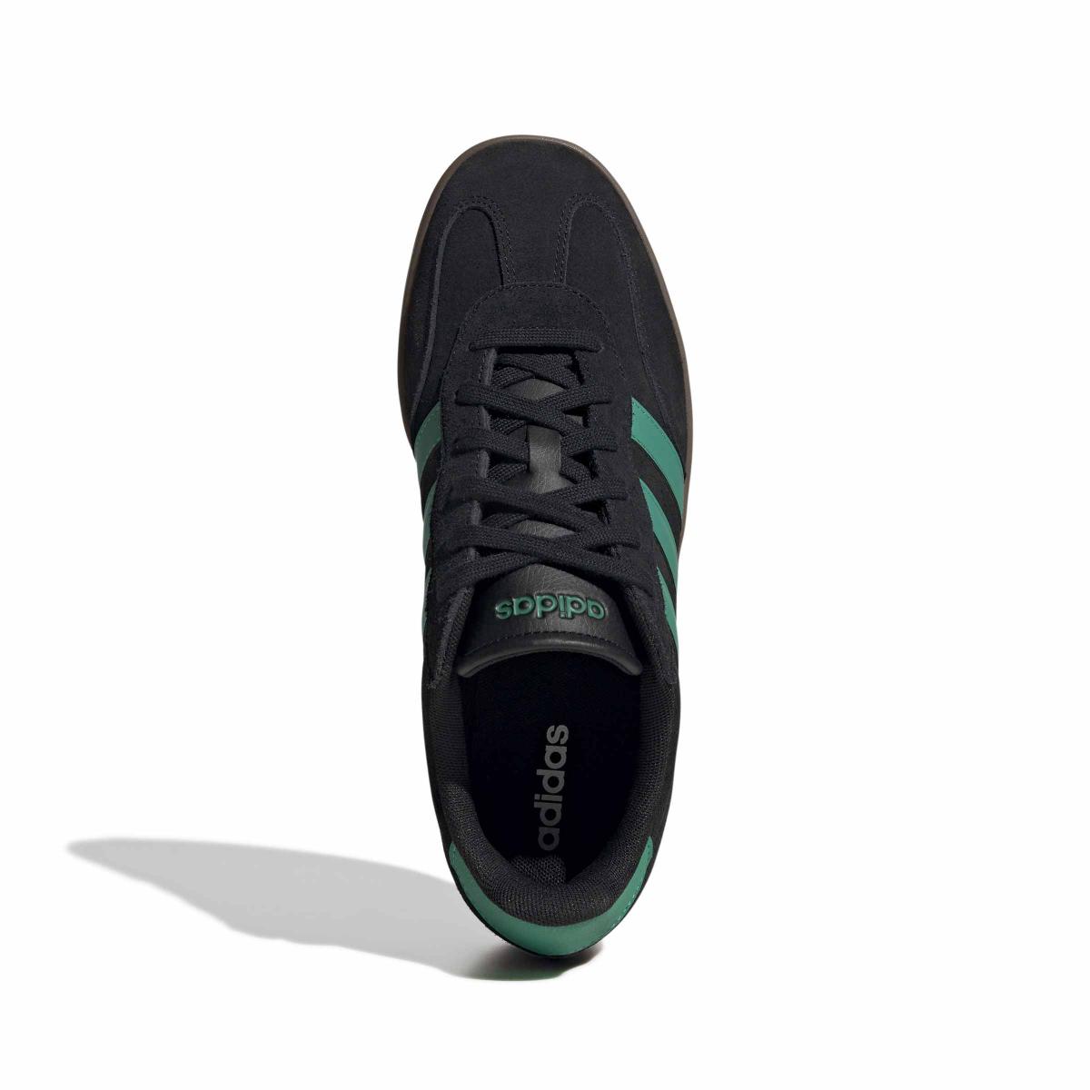 product/a/d/adidas_jr1326_3_footwear_photography_top_portrait_view_white-nw091625.jpg