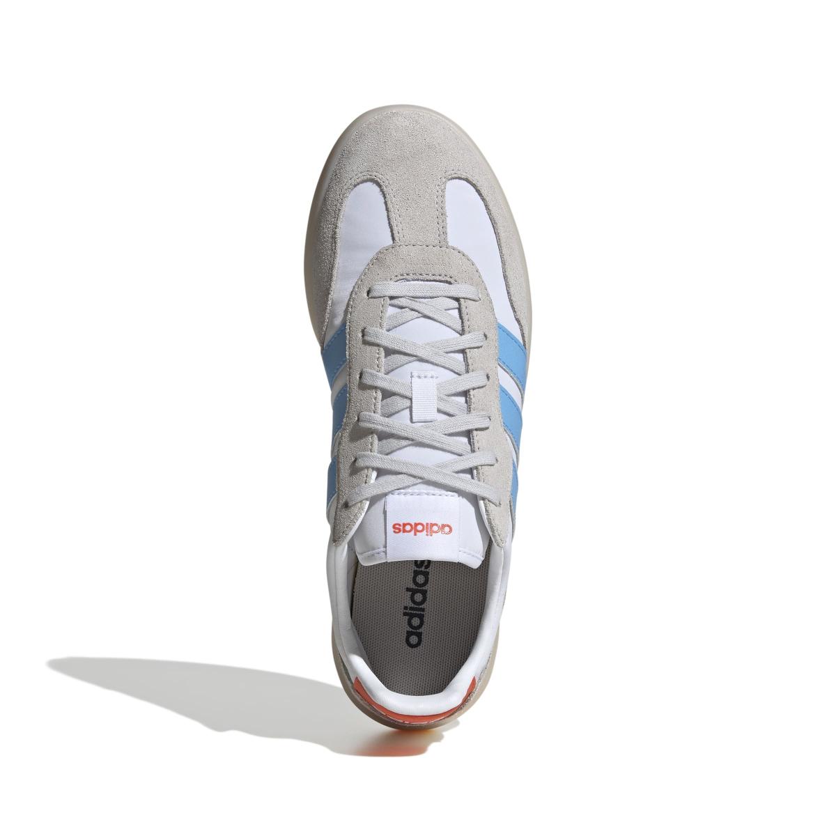 product/a/d/adidas_jr3516_3_footwear_photography_top_portrait_view_white-nw091625.jpg