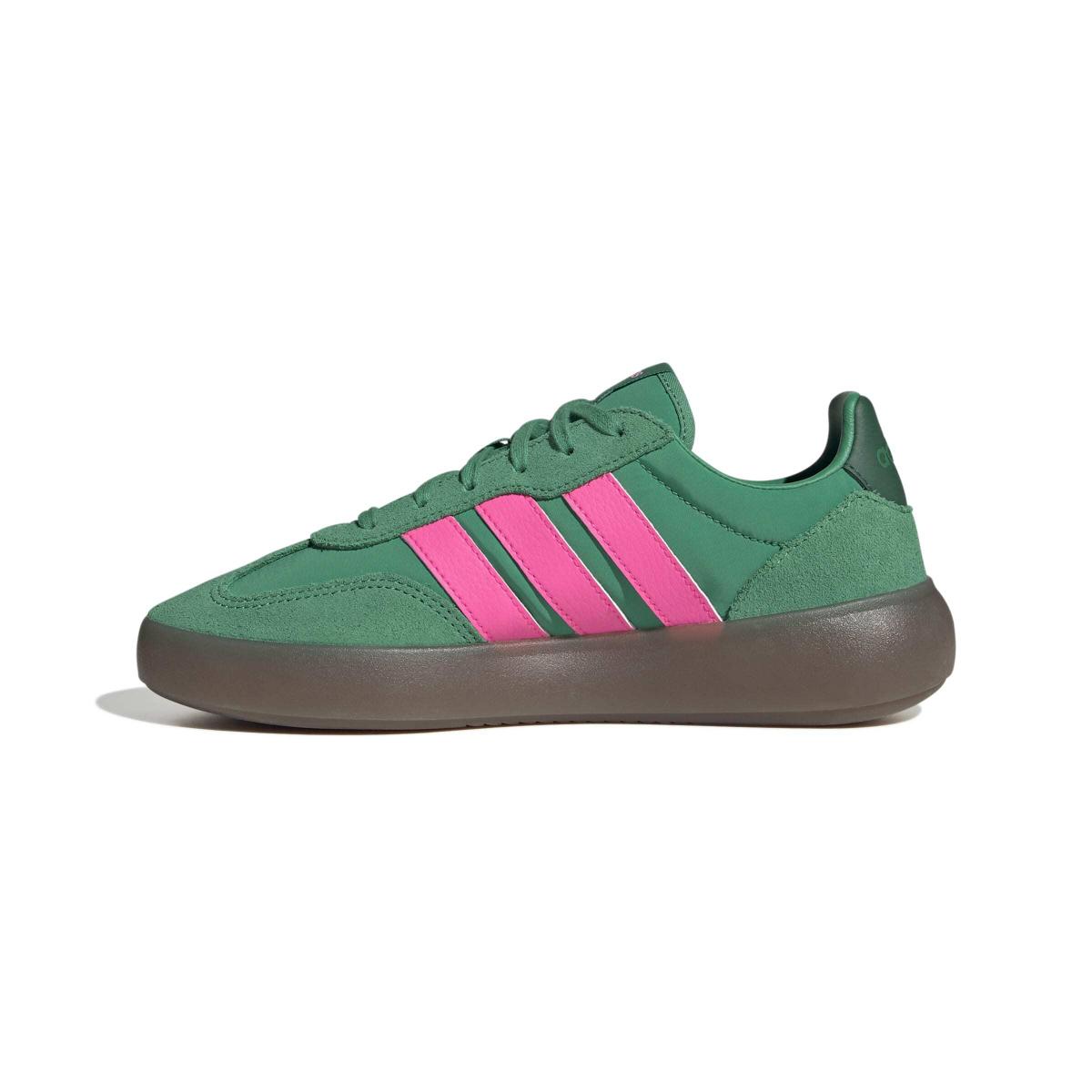 product/a/d/adidas_jr3540_5_footwear_photography_side_medial_center_view_white-nw091625.jpg