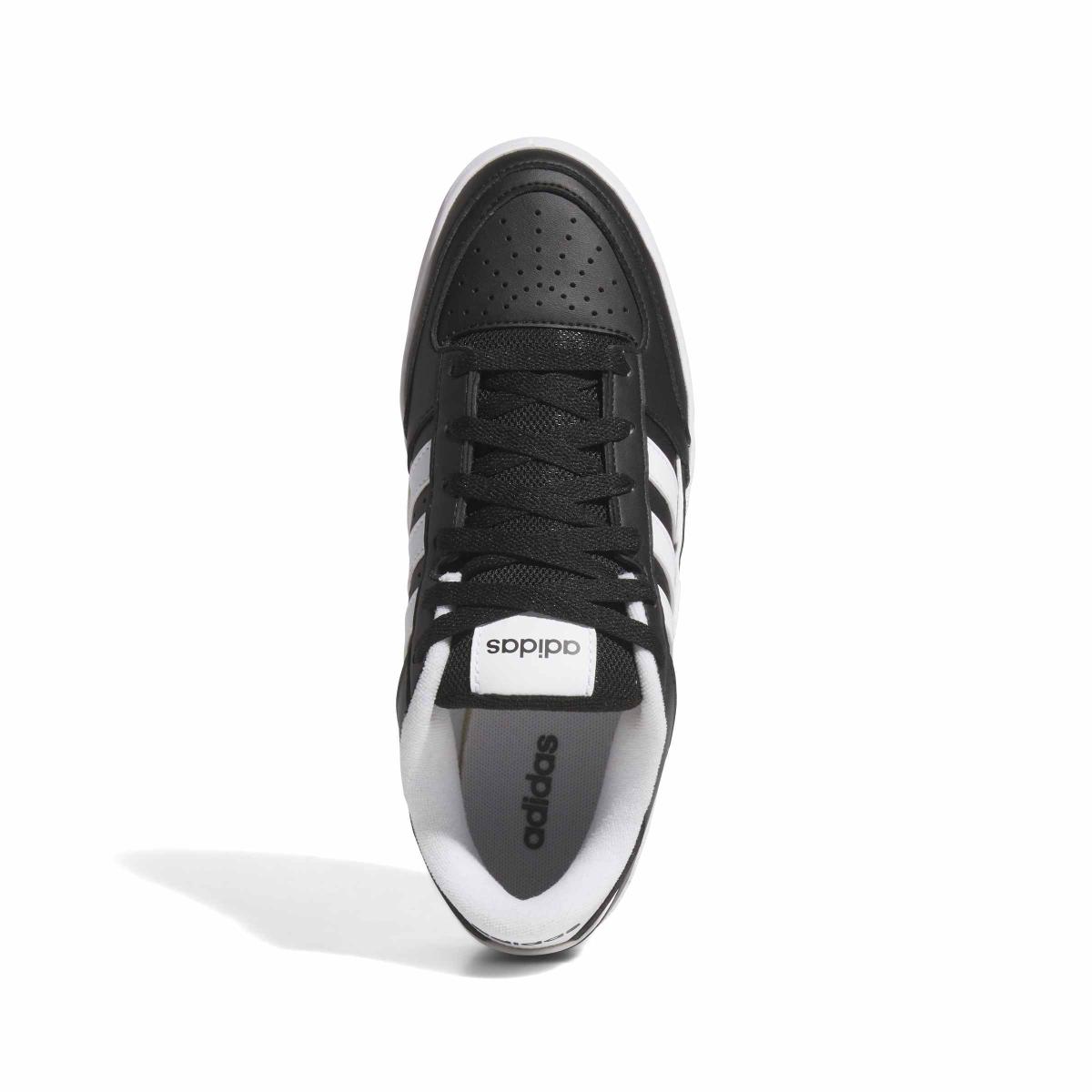 product/a/d/adidas_jr4068_3_footwear_photography_top_portrait_view_white-nw091625.jpg
