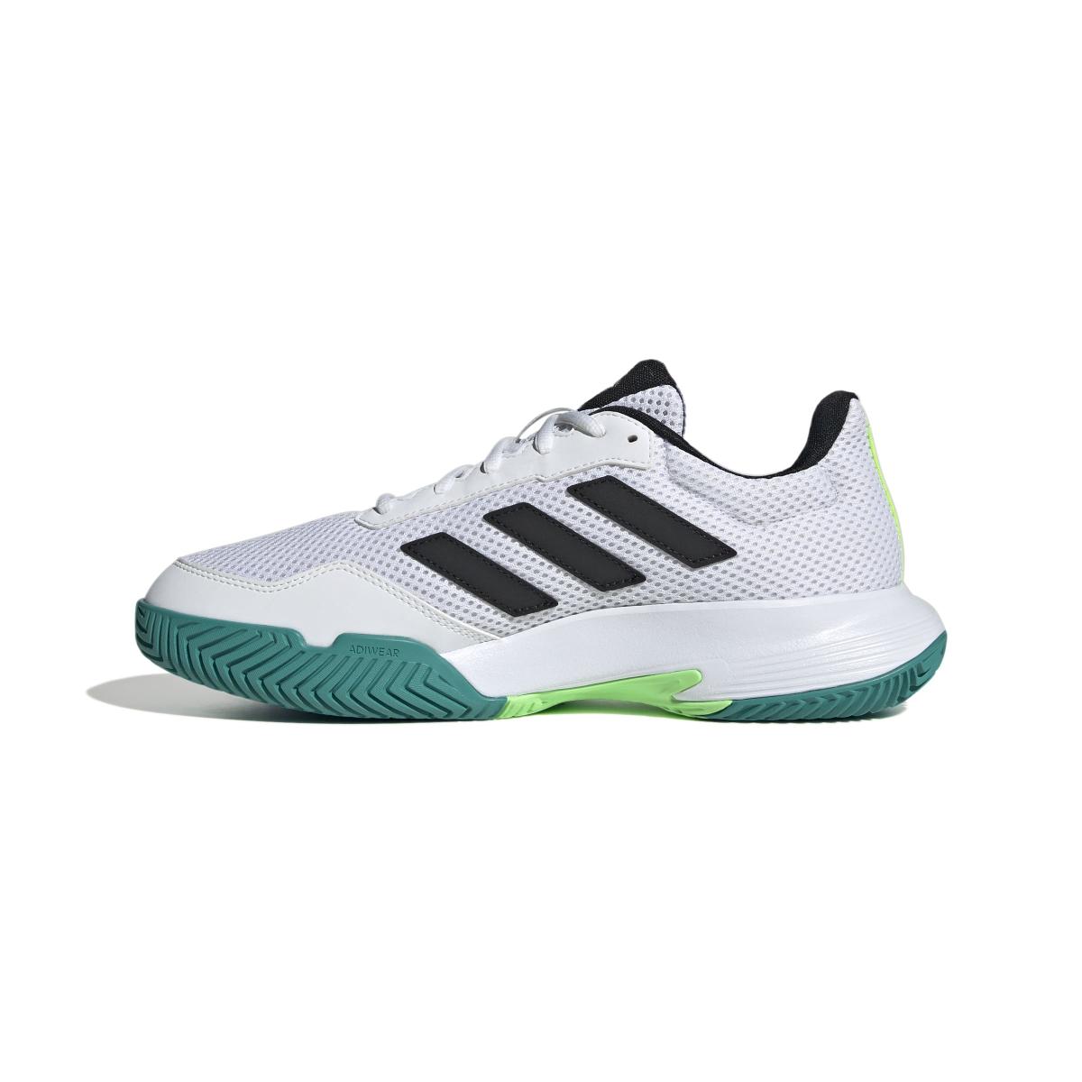 product/a/d/adidas_jr7258_5_footwear_photography_side_medial_center_view_white-nw091725.jpg