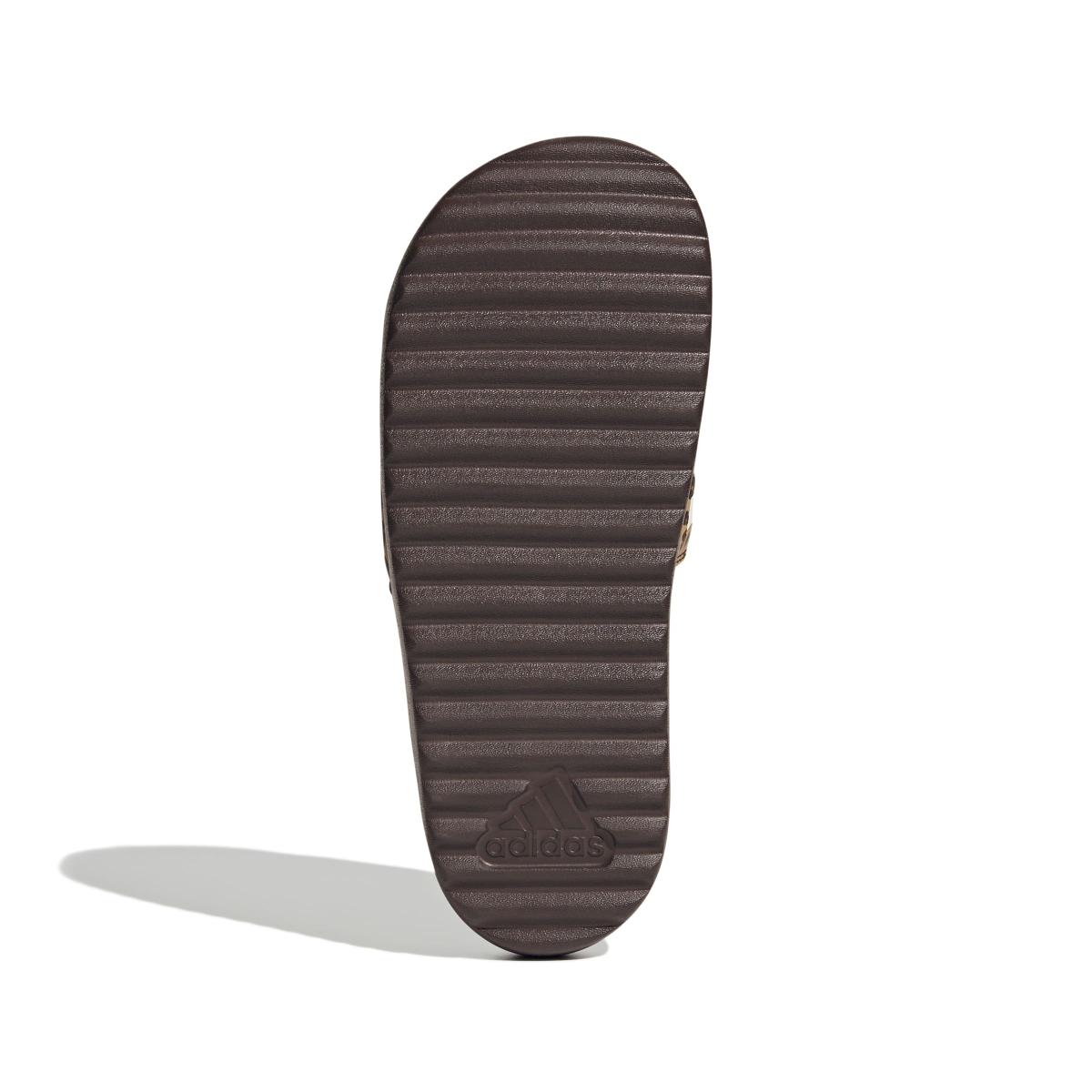 product/a/d/adidas_jr9234_4_footwear_photography_bottom_view_white-nw091725.jpg