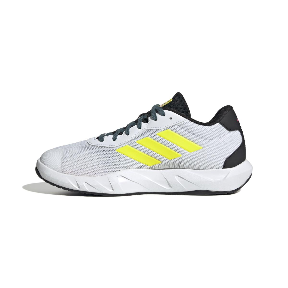 product/a/d/adidas_jr9297_5_footwear_photography_side_medial_center_view_white-nw091725.jpg
