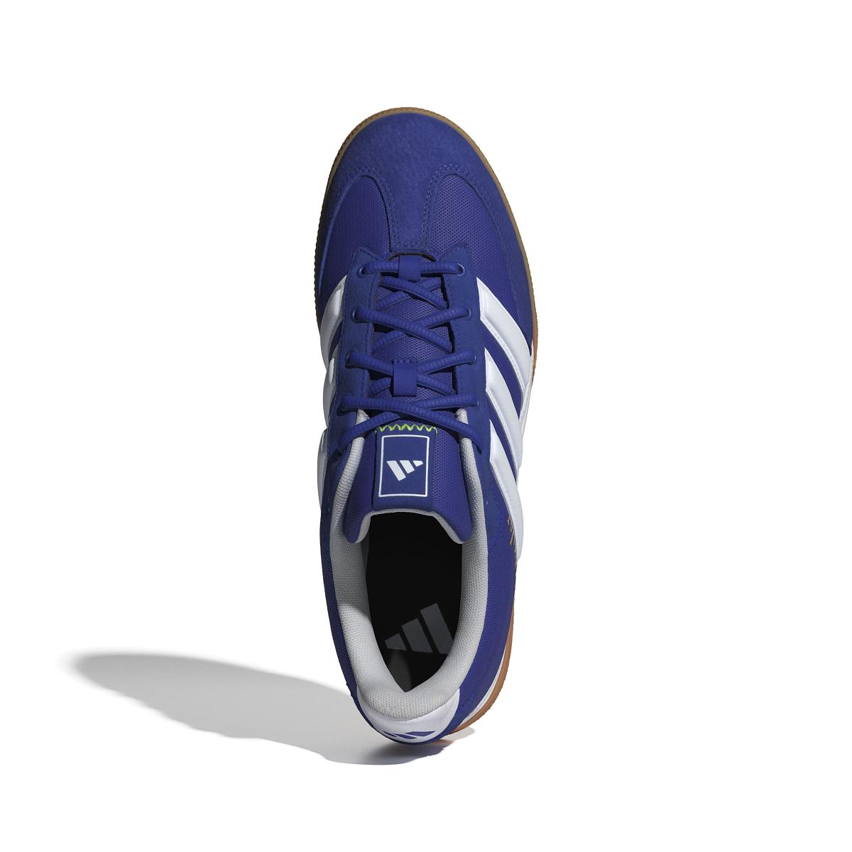 product/a/d/adidas_js0243_3_footwear_photography_top_portrait_view_white.jpg
