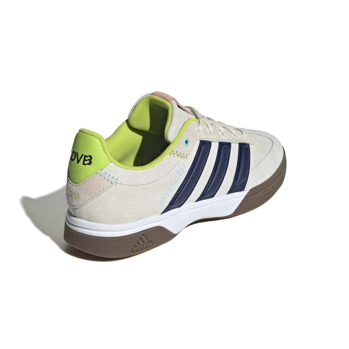 product/a/d/adidas_js1720_7_footwear_photography_back_lateral_top_view_white.jpg