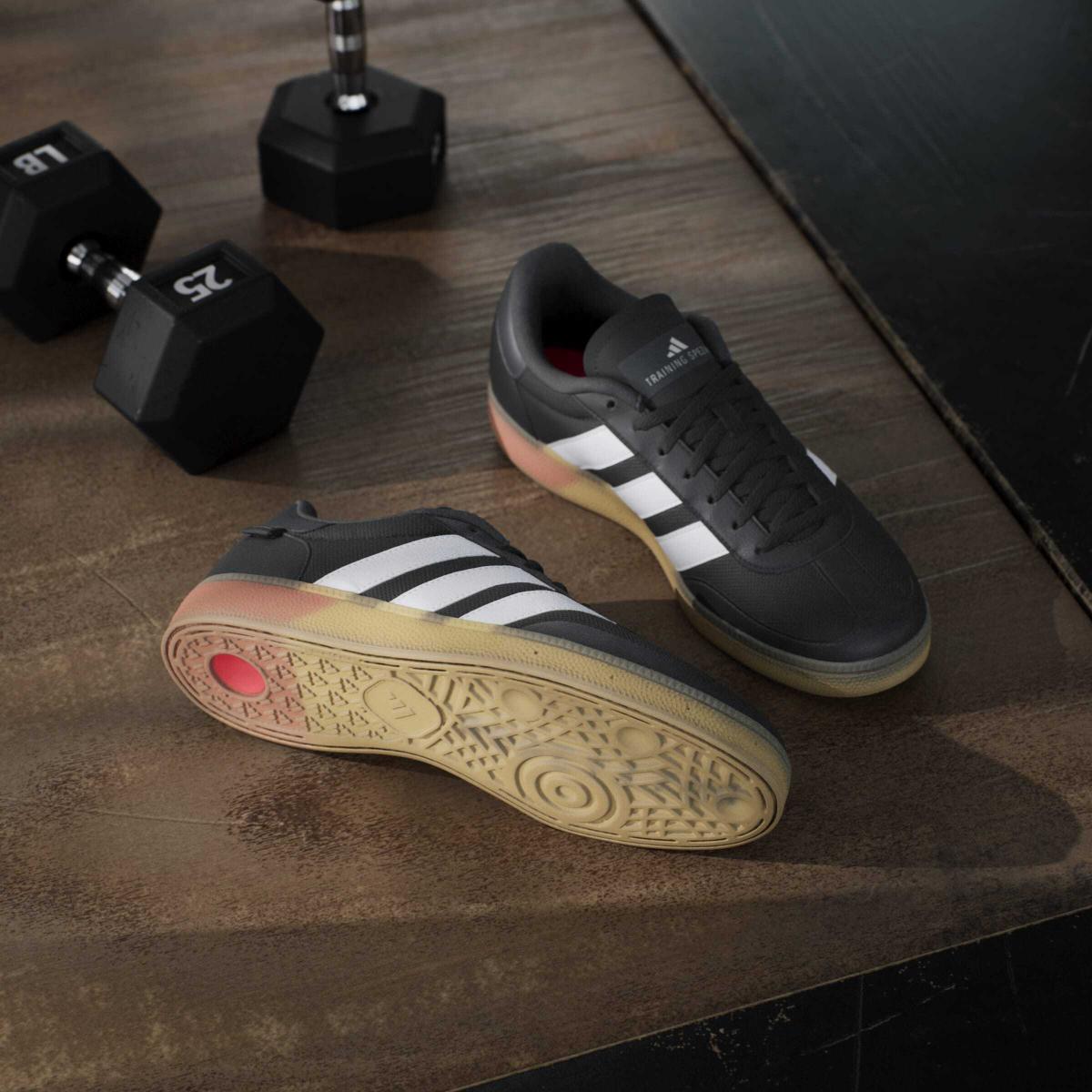 product/a/d/adidas_js3038_17_footwear_photography_heromrktng_view_4-nw091725.jpg