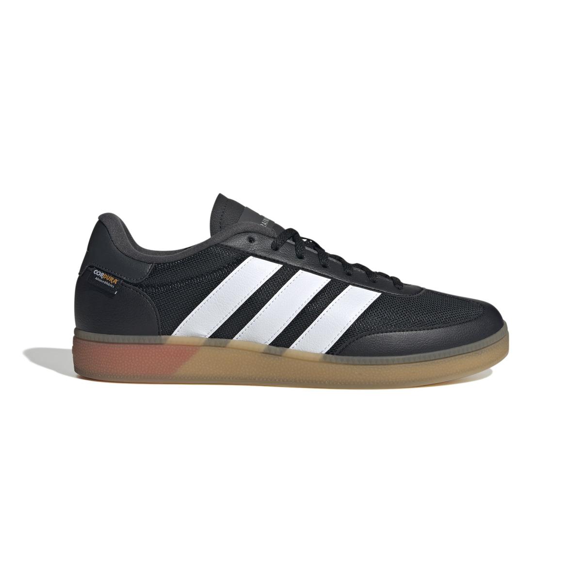 product/a/d/adidas_js3038_1_footwear_photography_side_lateral_center_view_white-nw091725.jpg
