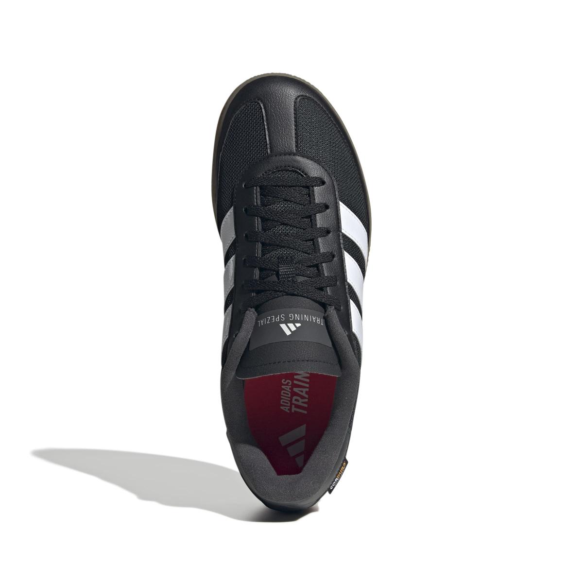 product/a/d/adidas_js3038_3_footwear_photography_top_portrait_view_white-nw091725.jpg