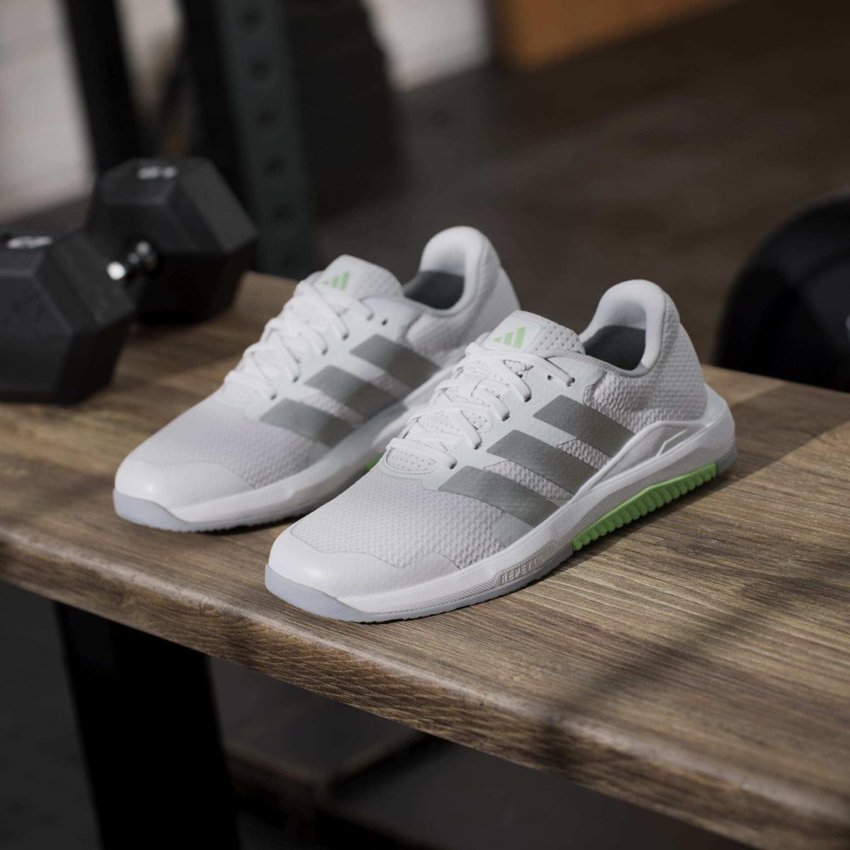 product/a/d/adidas_js3048_18_footwear_photography_heromrktng_view_5-nw091725.jpg