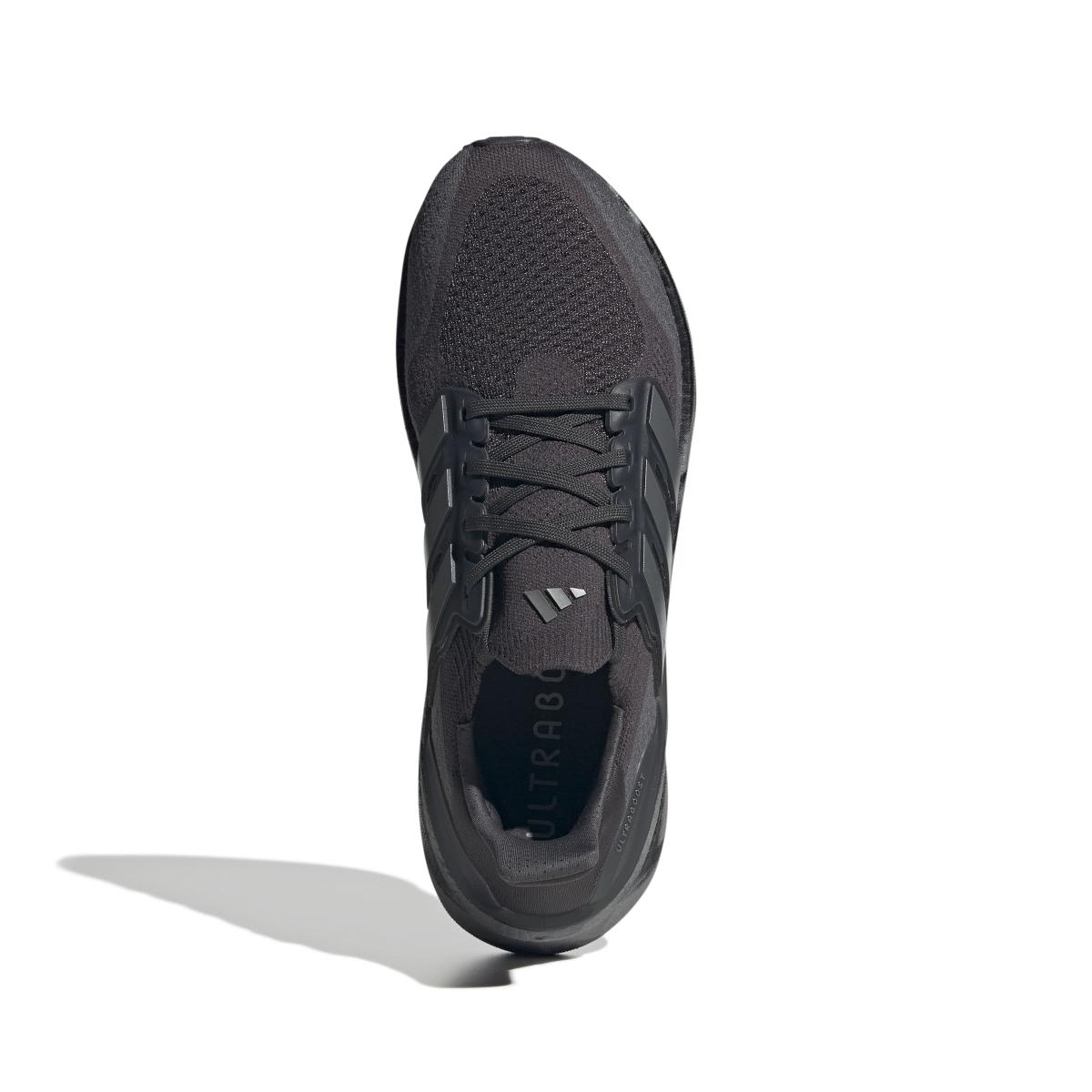 product/a/d/adidas_js4522_3_footwear_photography_top_portrait_view_white.jpg