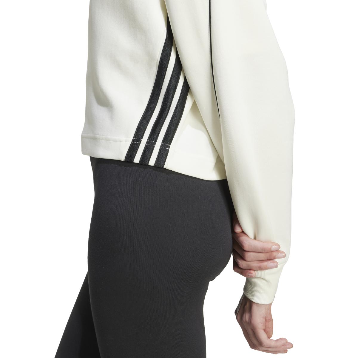 product/a/d/adidas_jw0506_owhite-black_5.jpg