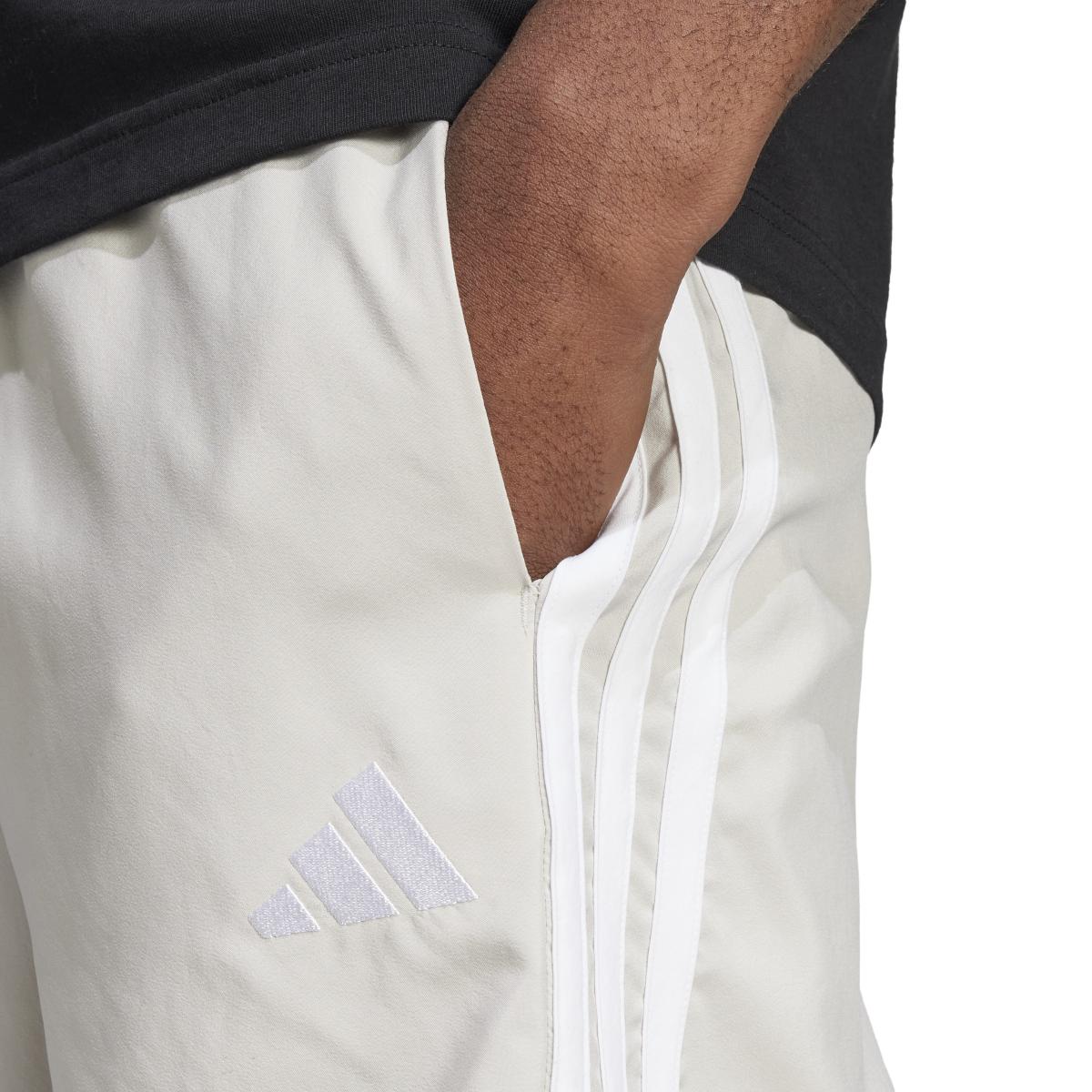 product/a/d/adidas_jw1909_wonalu-white_5.jpg