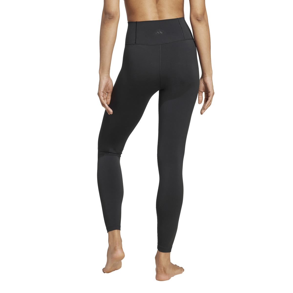 product/a/d/adidas_jw7584_black-black_3.jpg