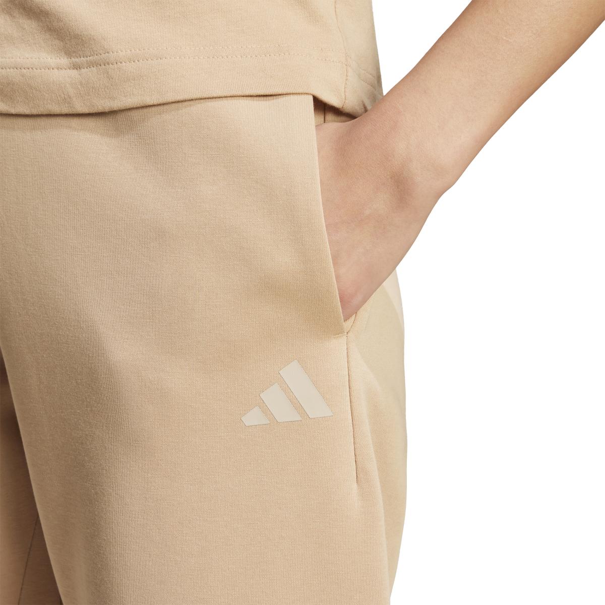 product/a/d/adidas_jw7822_warsan_5.jpg