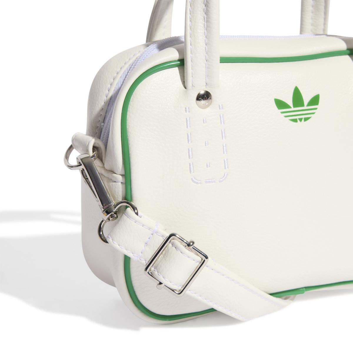 product/a/d/adidas_jx7873_4_hardware_photography_detail_view_1_white.jpg