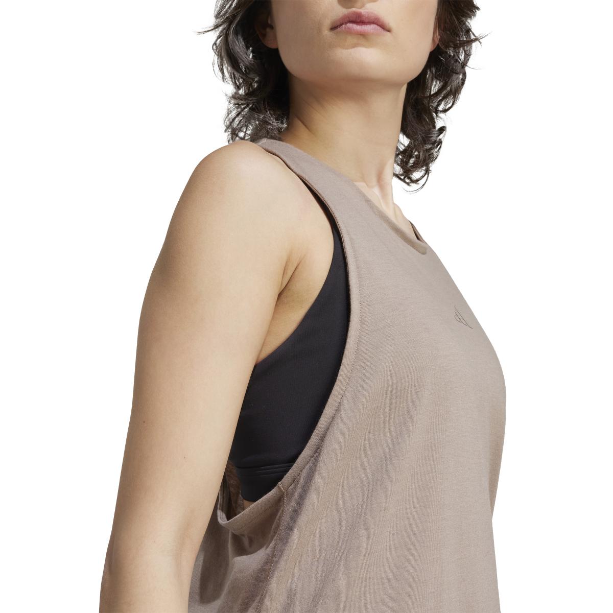 product/a/d/adidas_jy2818_chalky-brown_6.jpg