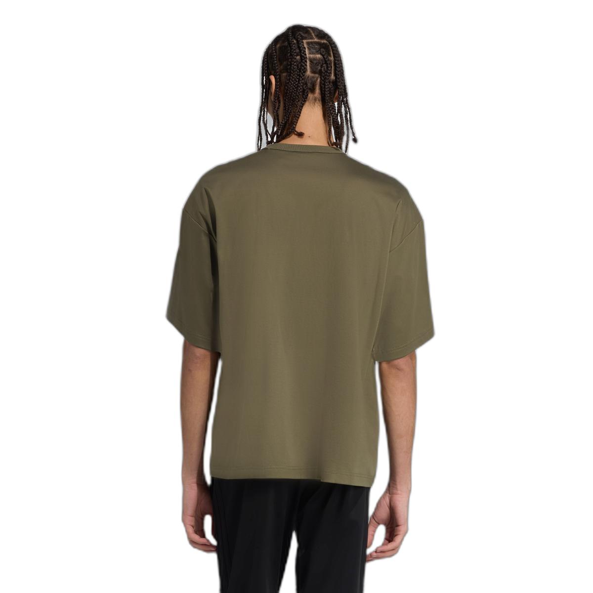 product/a/d/adidas_kb8094_olistr_2.jpg