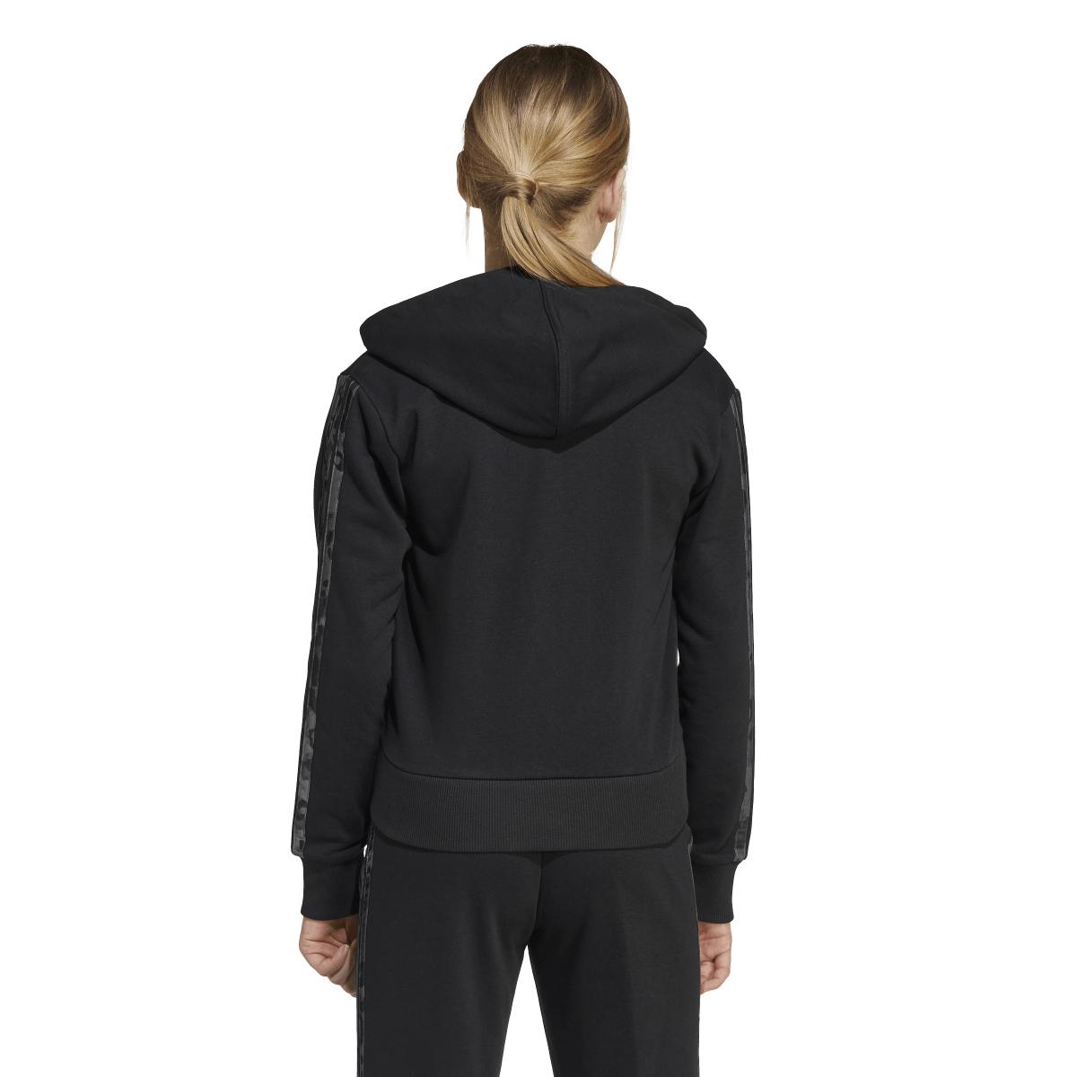 product/a/d/adidas_kc5418_black_3.jpg
