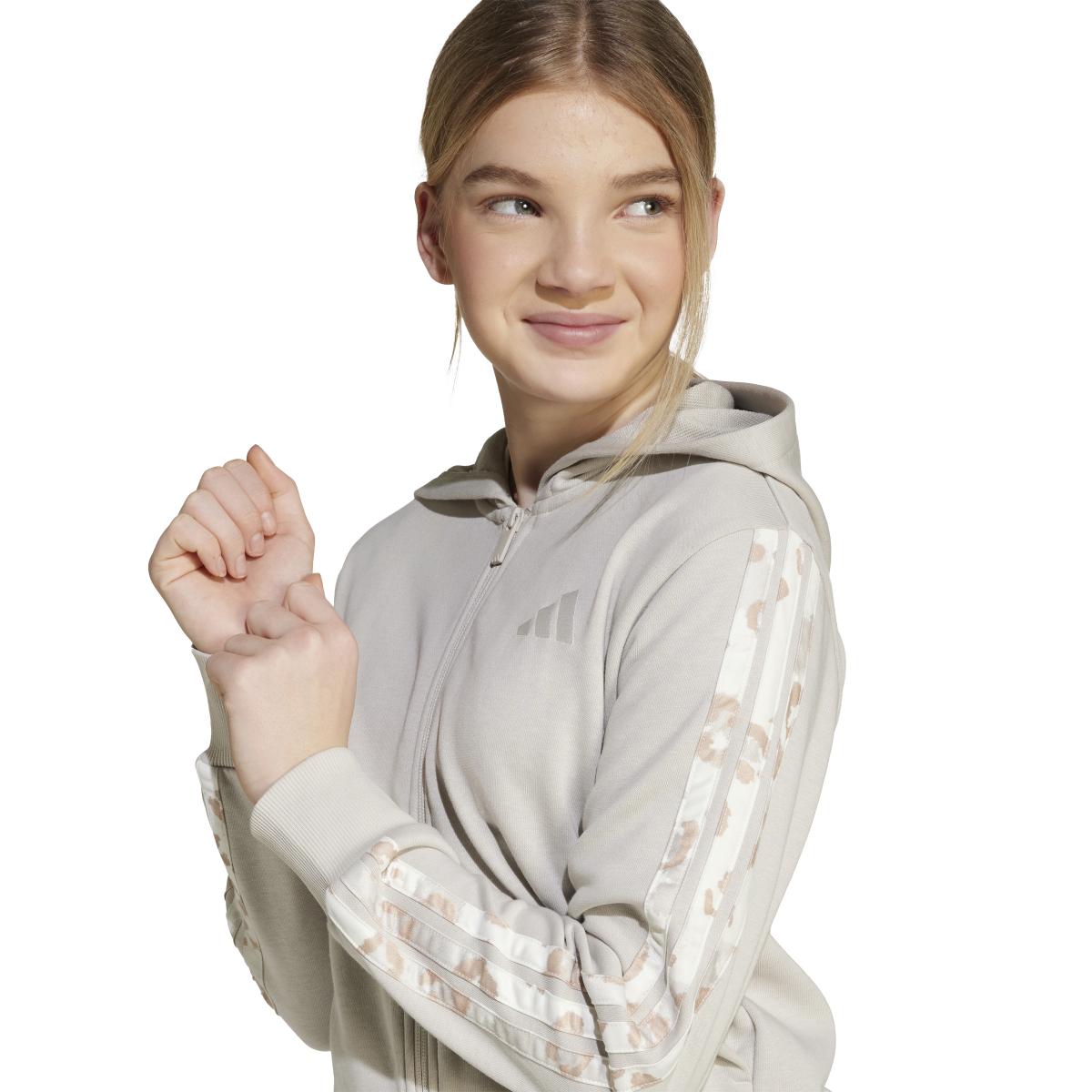 product/a/d/adidas_kc5419_wonalu_5.jpg
