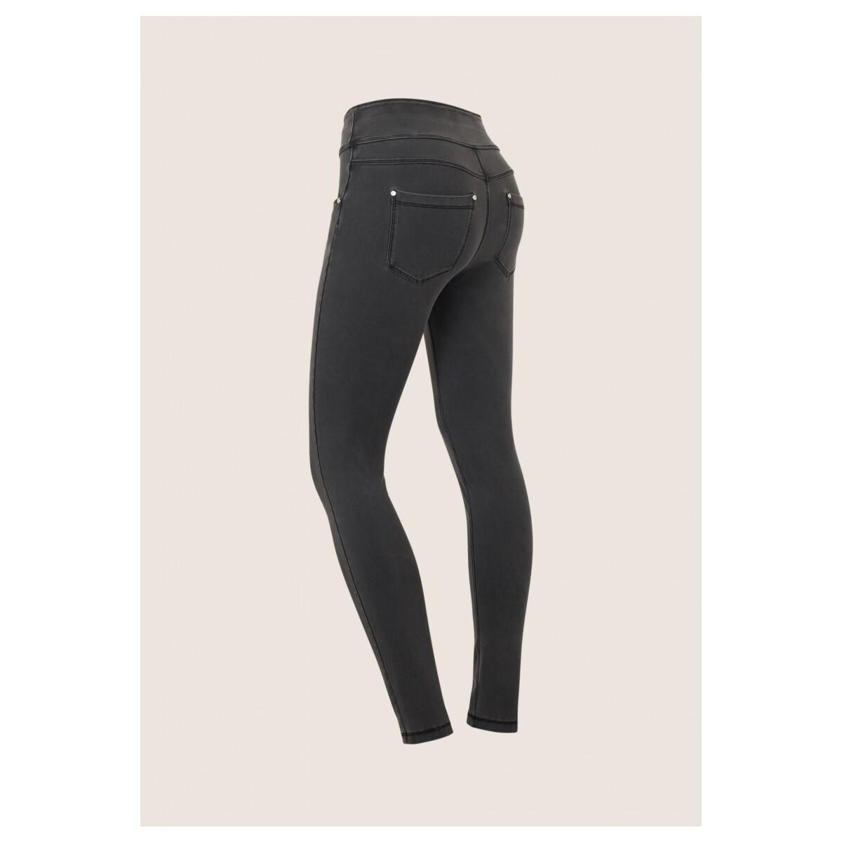 product/f/r/freddy_nowy1mc002org-j125n_medium-grey-denim-black-seams_2.jpg
