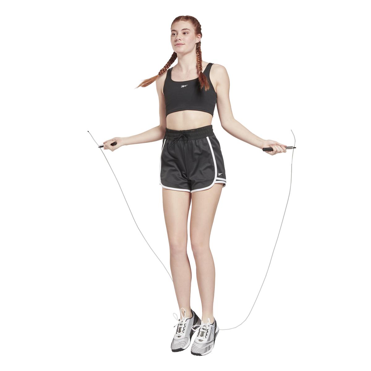 product/g/v/gv3258_app_on-model_side_white.jpg