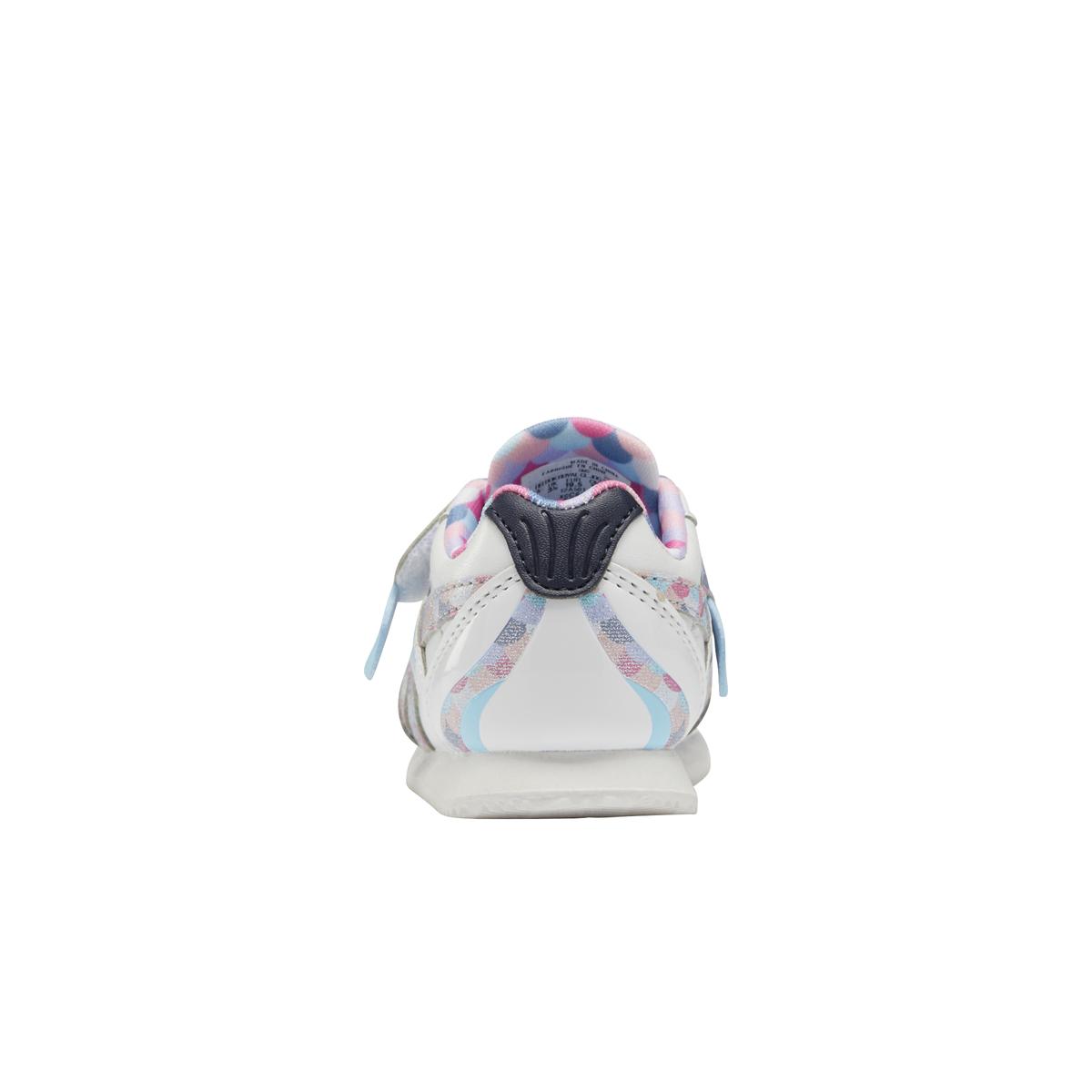 product/g/w/gw7765_ftw_photo_back_white.jpg