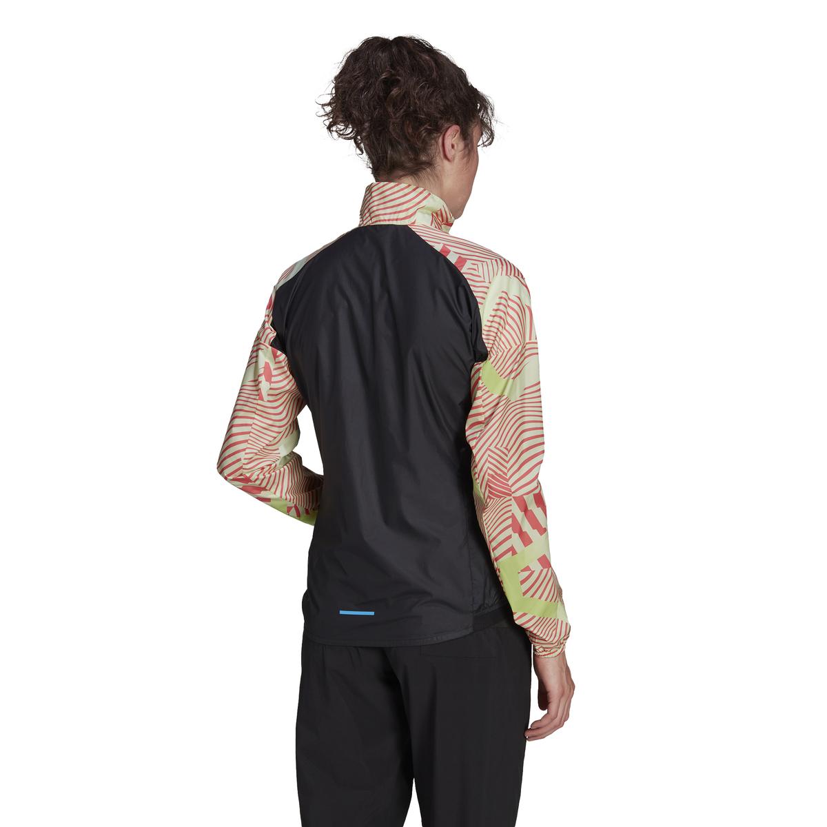 product/h/1/h11746_app_on-model_back_white.jpg
