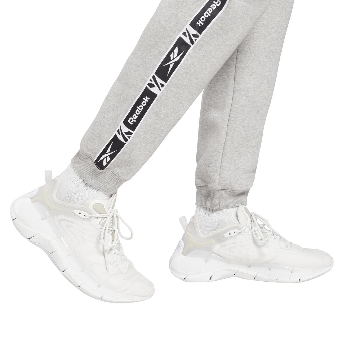product/h/b/hb2163_app_on-model_detail-2_white.jpg