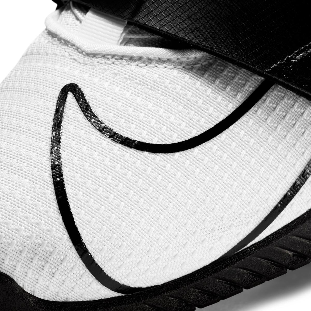 product/n/i/nike_cd3463-101-phsyd002.jpg