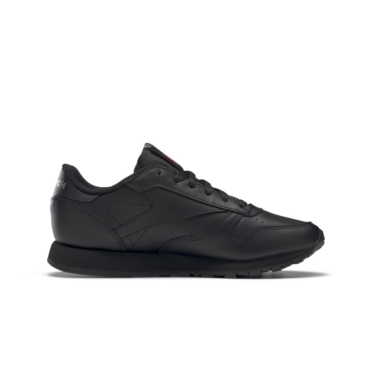 product/r/e/reebok-classics_3912_5_footwear_photography_side_medial_center_view_white_000.jpg