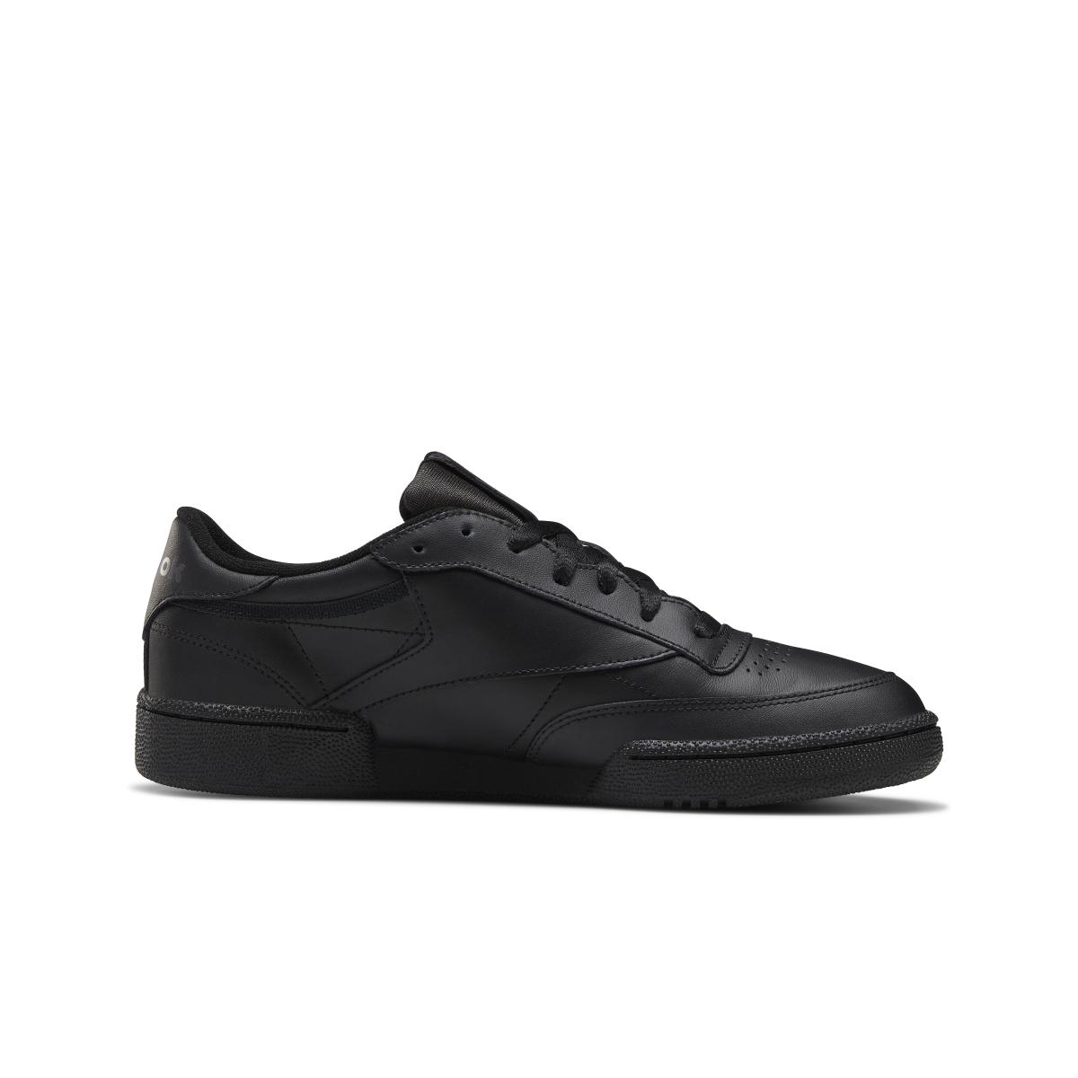 product/r/e/reebok-classics_ar0454_5_footwear_photography_side_medial_center_view_white_000.jpg