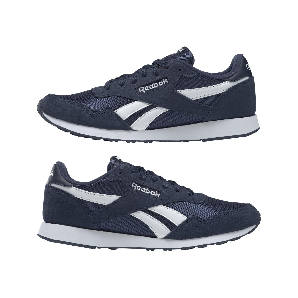 product/r/e/reebok-classics_bs7967_10_footwear_photography_mirrored_pair_view_white_000.jpg