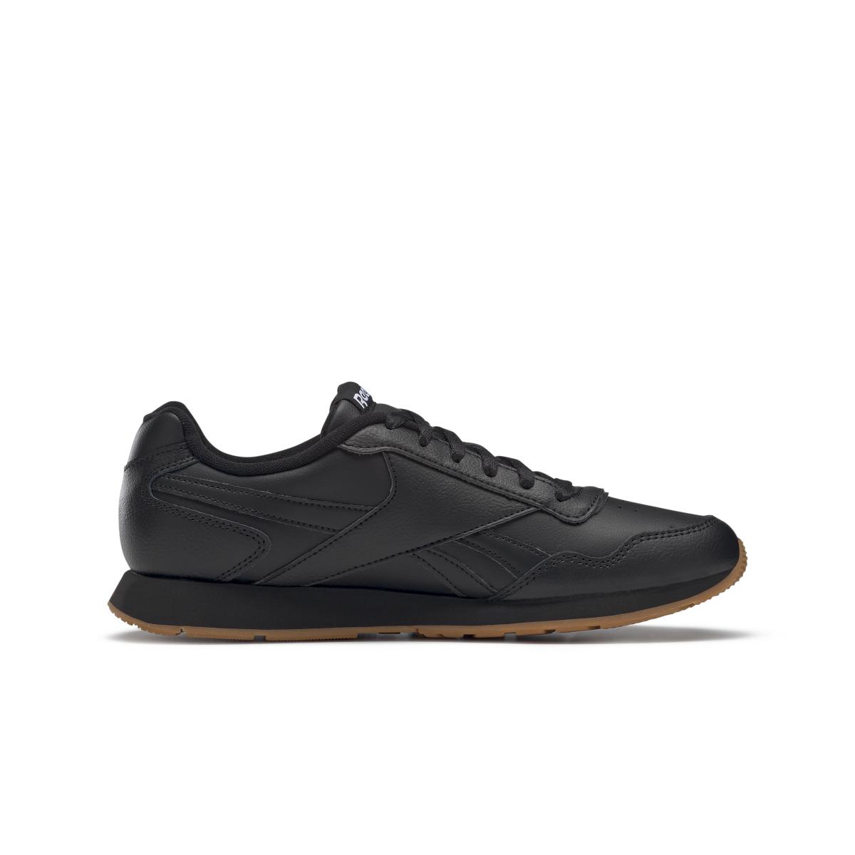 product/r/e/reebok-classics_dv5411_5_footwear_photography_side_medial_center_view_white_000.jpg