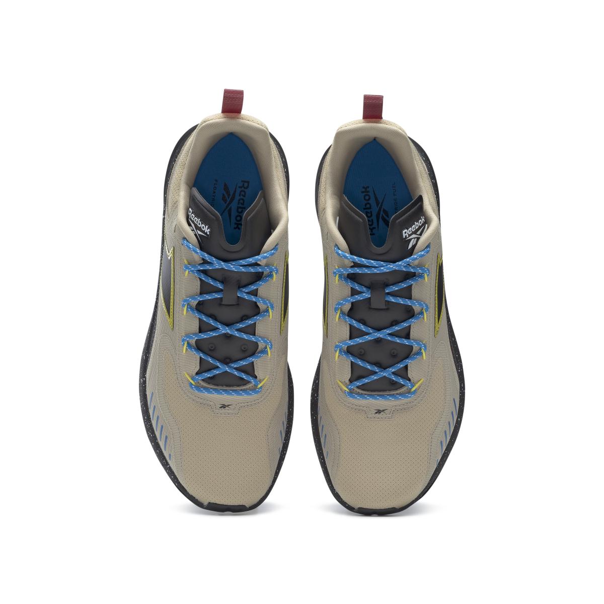 product/r/e/reebok_fw7588_2_footwear_photography_top_portrait_view_white_000.jpg