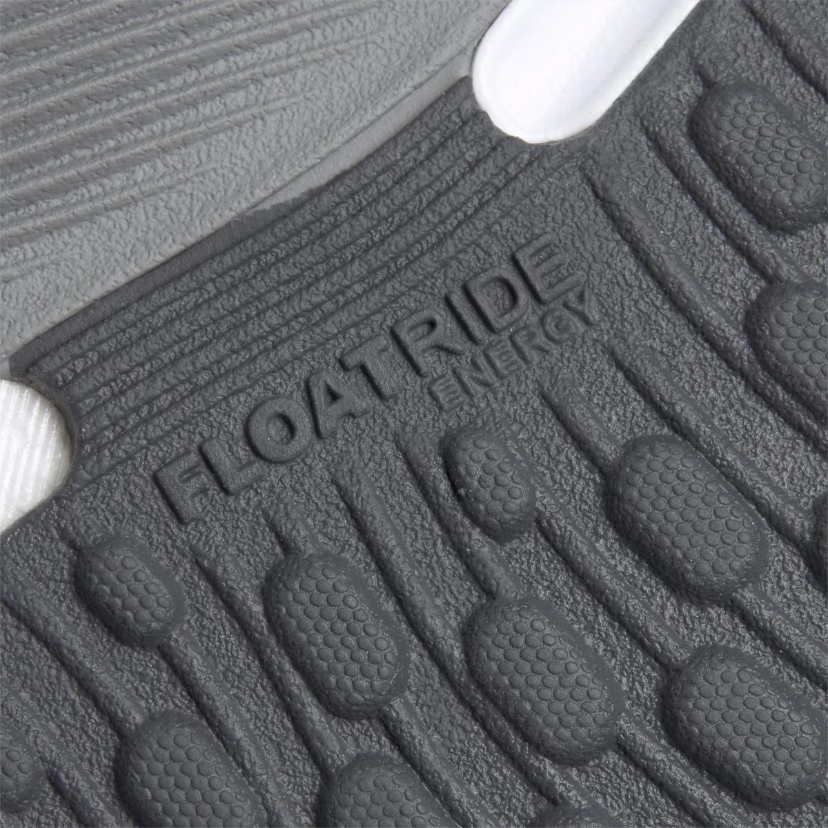 product/r/e/reebok_g55545_9_footwear_photography_detail_view_3_white_000.jpg