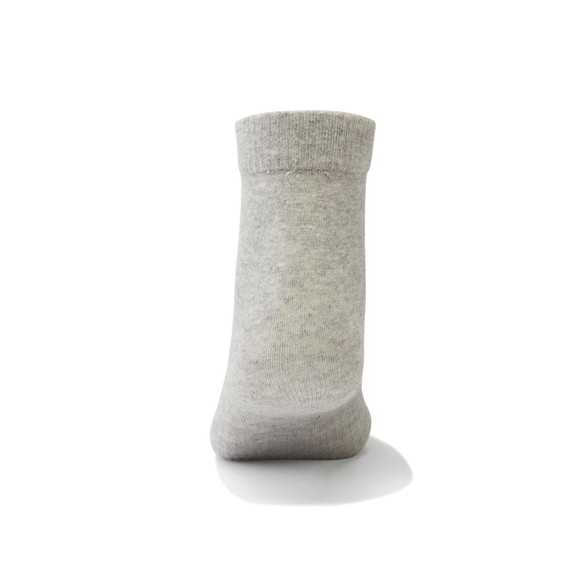 product/r/e/reebok_gi0076_2_hardware_photography_detail_view_1_white.jpg