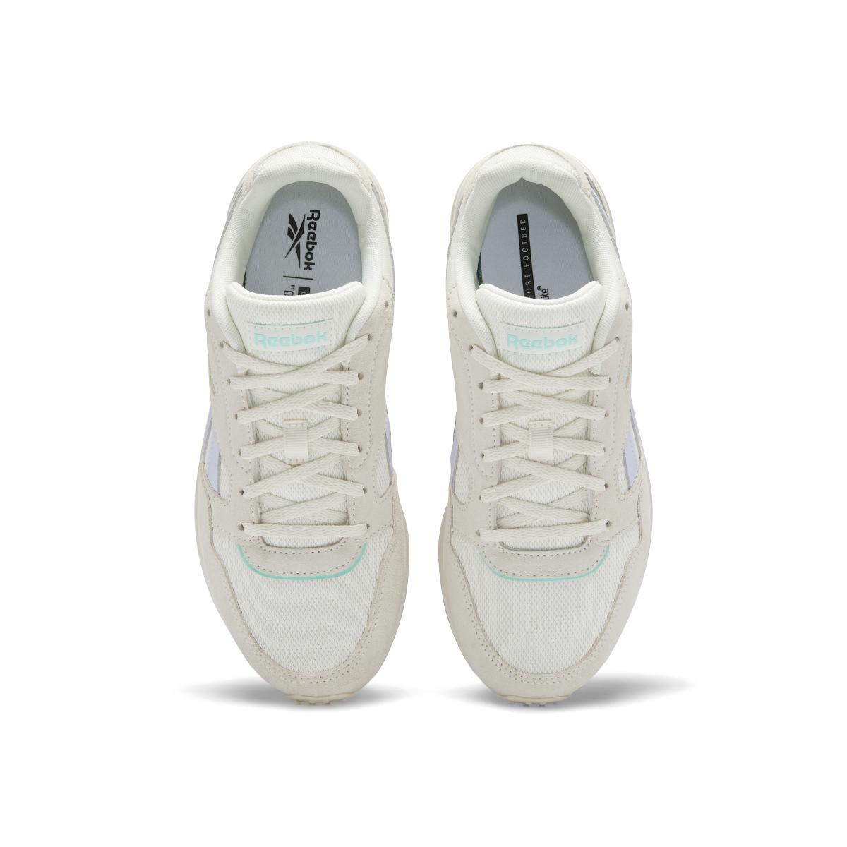 product/r/e/reebok_gv6957_2_footwear_photography_top_portrait_view_white_000.jpg