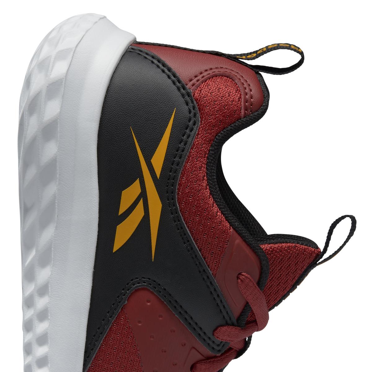 product/r/e/reebok_gw1245_7_footwear_photography_detail_view_1_white_000.jpg