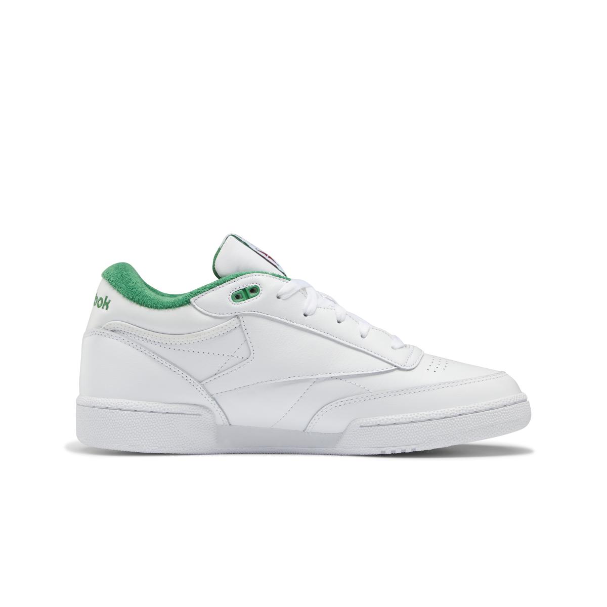product/r/e/reebok_gx7281_4_footwear_photography_side_medial_center_view_white.jpg
