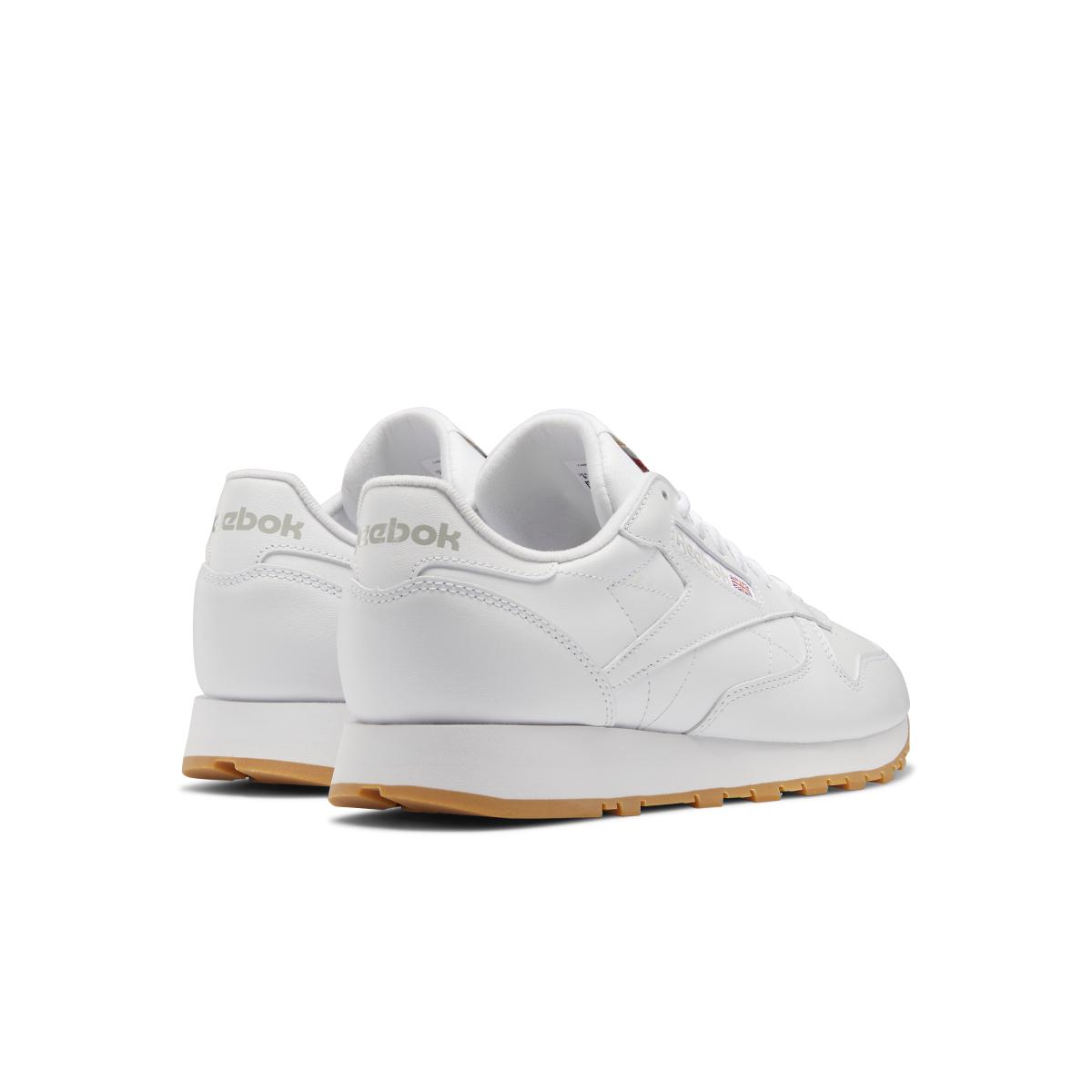 product/r/e/reebok_gy0952_6_footwear_photography_back_lateral_top_view_white_000.jpg