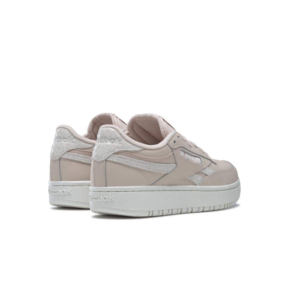 product/r/e/reebok_gy1381_6_footwear_photography_back_lateral_top_view_white_000.jpg