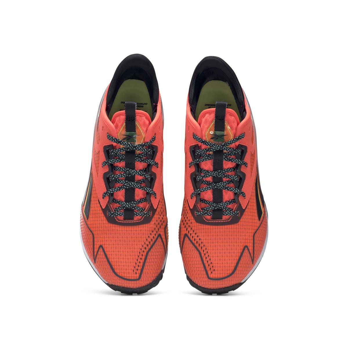 product/r/e/reebok_gy2116_2_footwear_photography_top_portrait_view_white_000.jpg