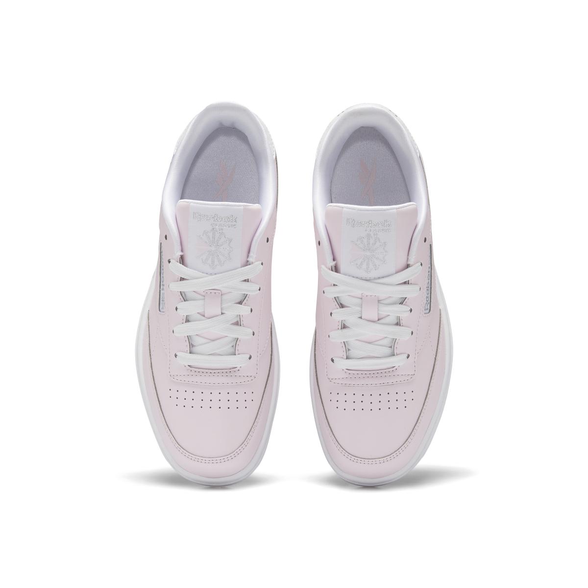 product/r/e/reebok_gy4878_2_footwear_photography_top_portrait_view_white.jpg