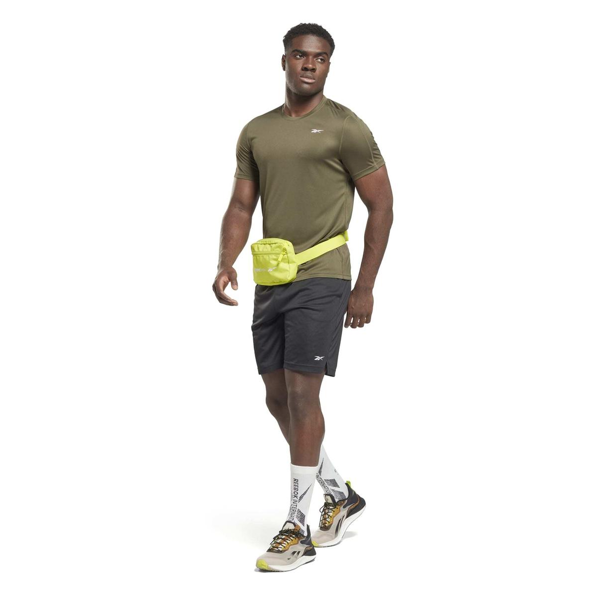 product/r/e/reebok_hi3921_4_apparel_on_model_side_view_white.jpg